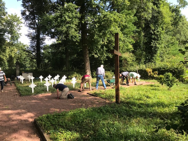 kloosterkerkhof onderh juli25 2