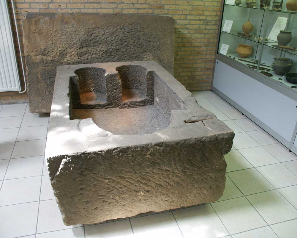 Museum Stein Romeinse askist
